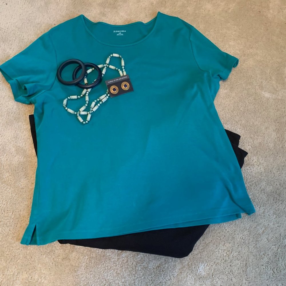 St John's Bay 100% Cotton Short Sleeved Teal Shirt Size L